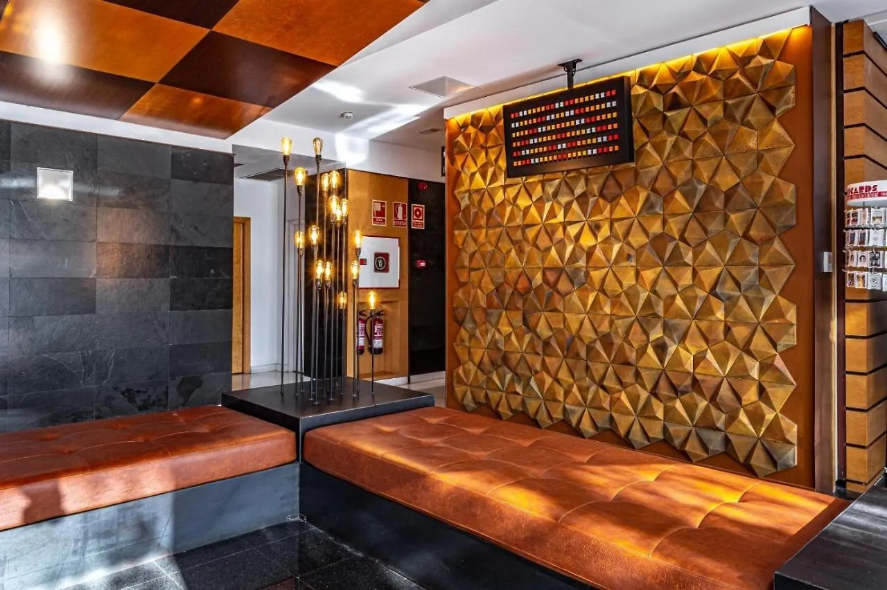 Best Western Plus Hotel Alfa Aeropuerto El Prat de Llobregat 4*,  Španělsko